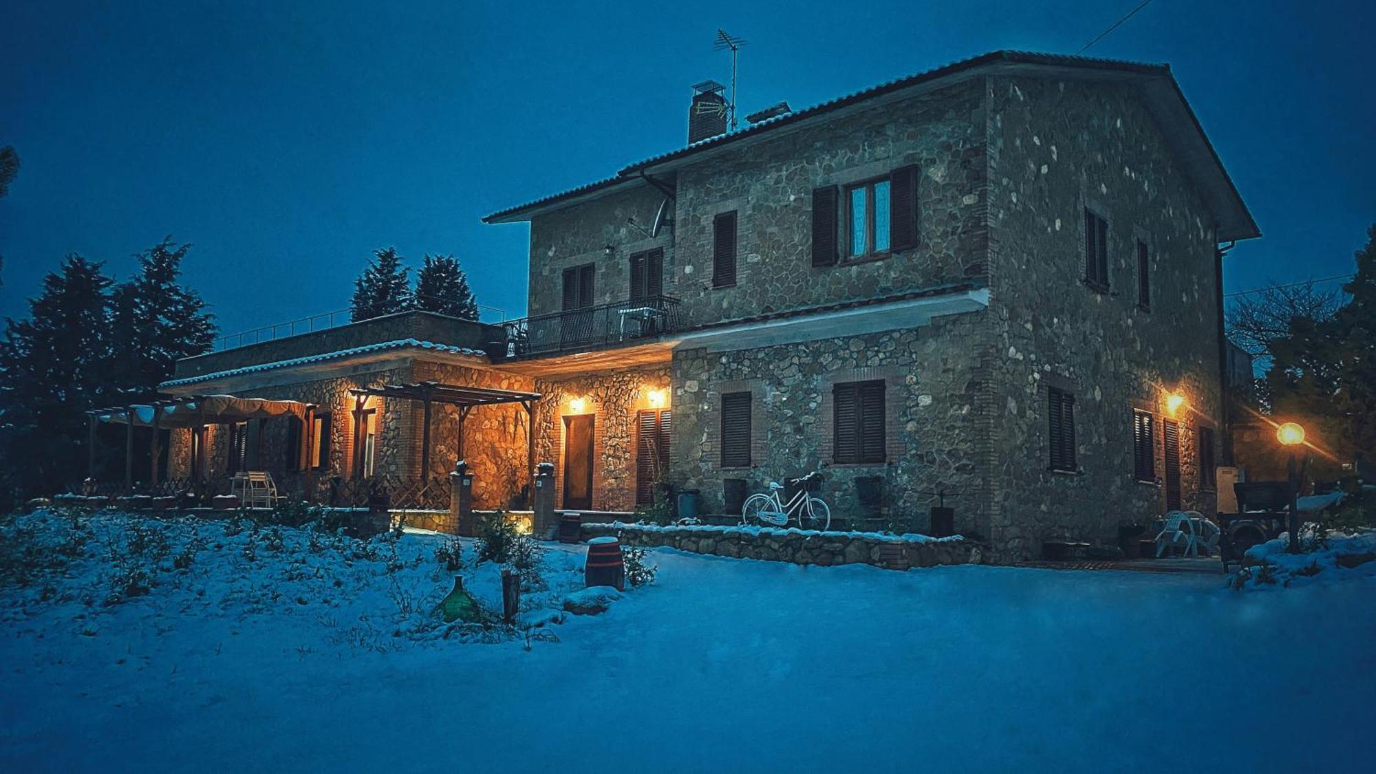 Agriturismo Il Casato Mag-Il Giogo ปีเอนซา ภายนอก รูปภาพ