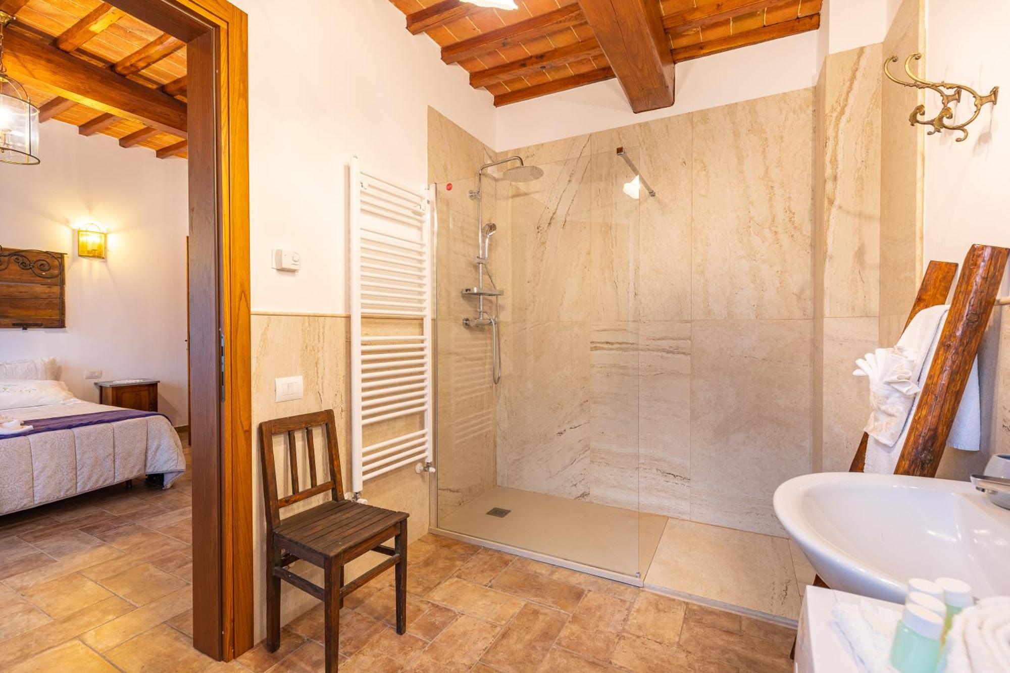 Agriturismo Il Casato Mag-Il Giogo ปีเอนซา ภายนอก รูปภาพ
